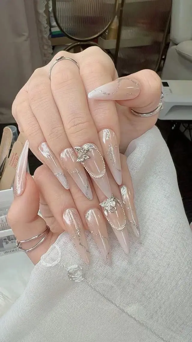 ネイル あ きのネイルデザイン