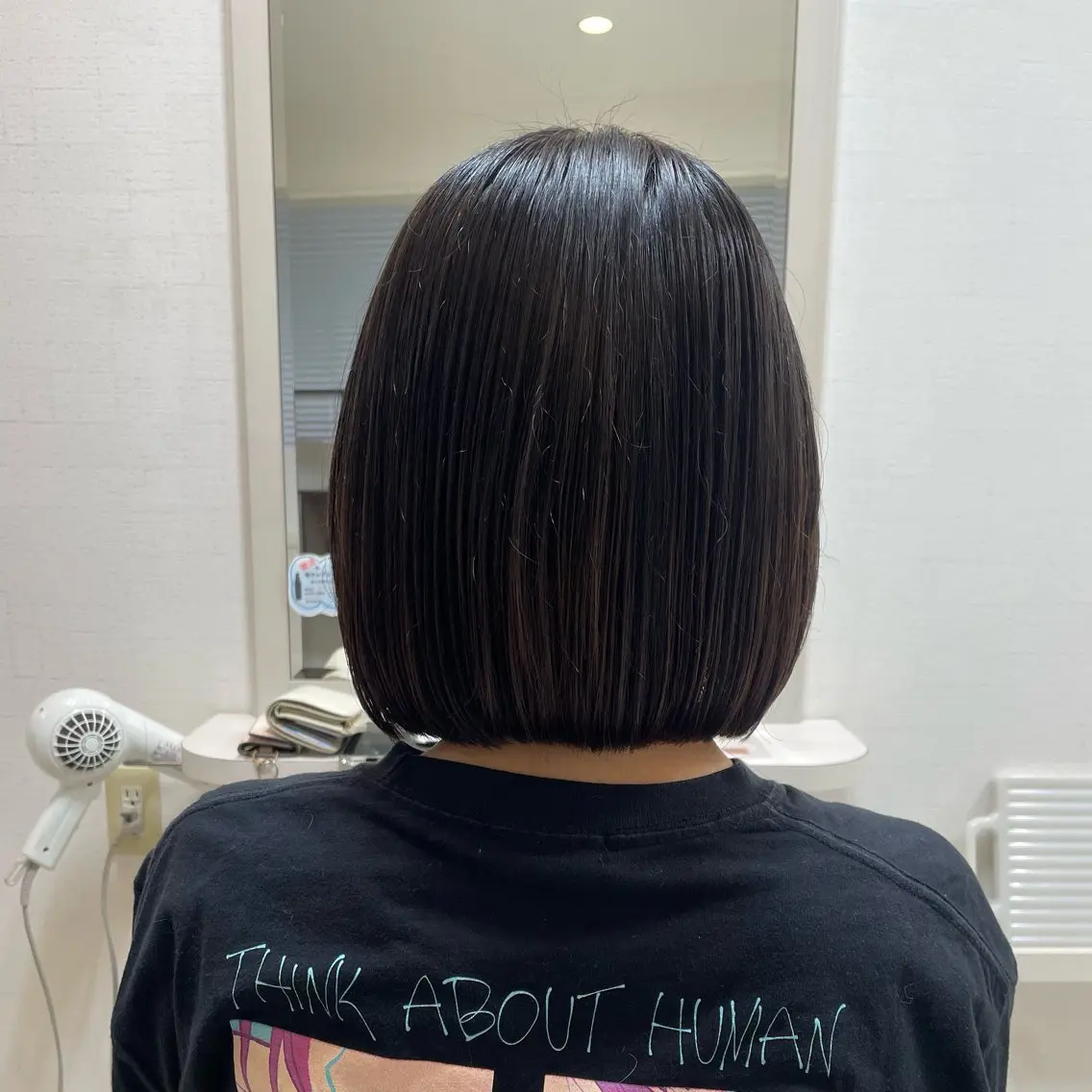 ミディアム ボブ 顔周りカット レイヤーカット アミーベル🧸🧡 本店✂️しおりのヘアスタイル