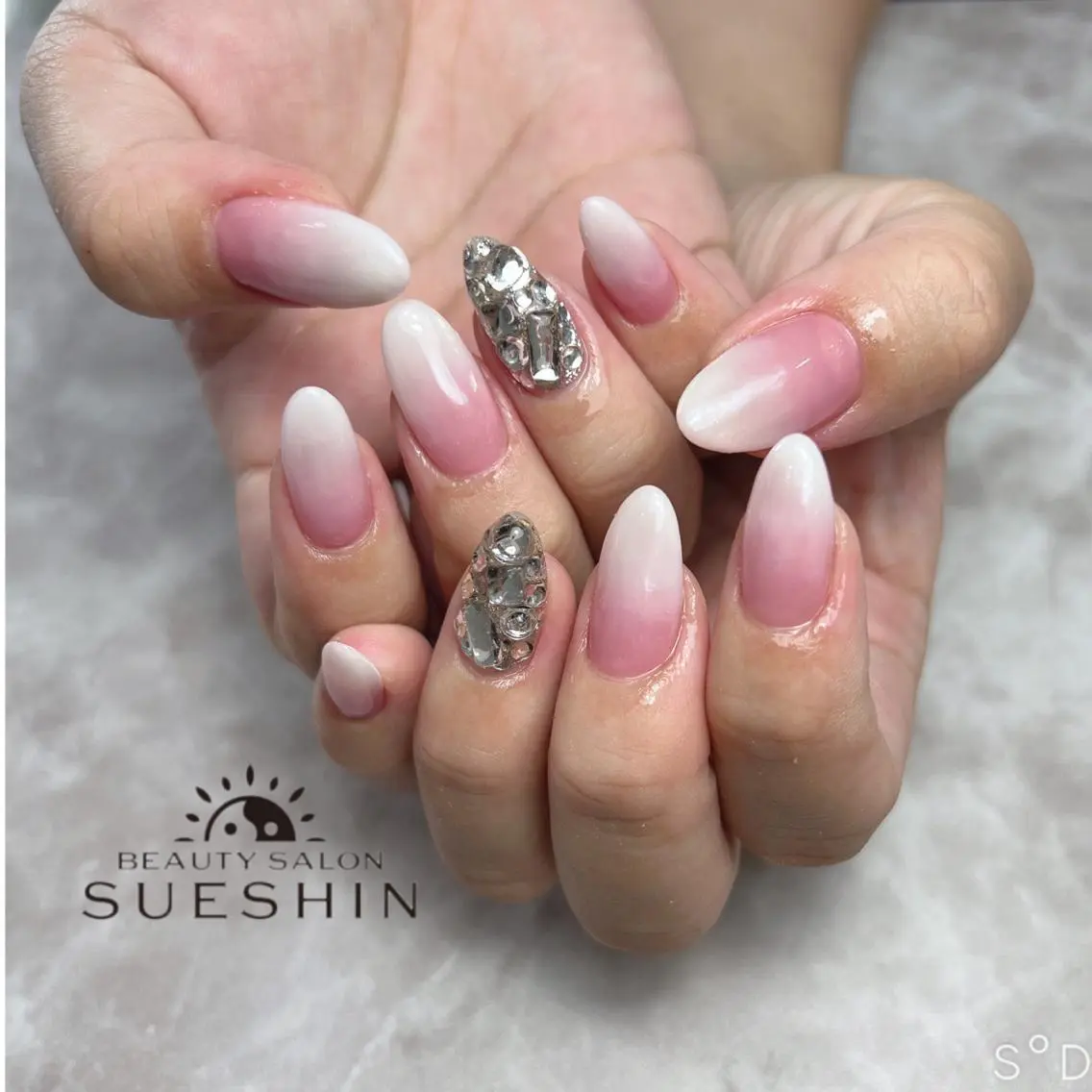 ネイル S ueshinのネイルデザイン