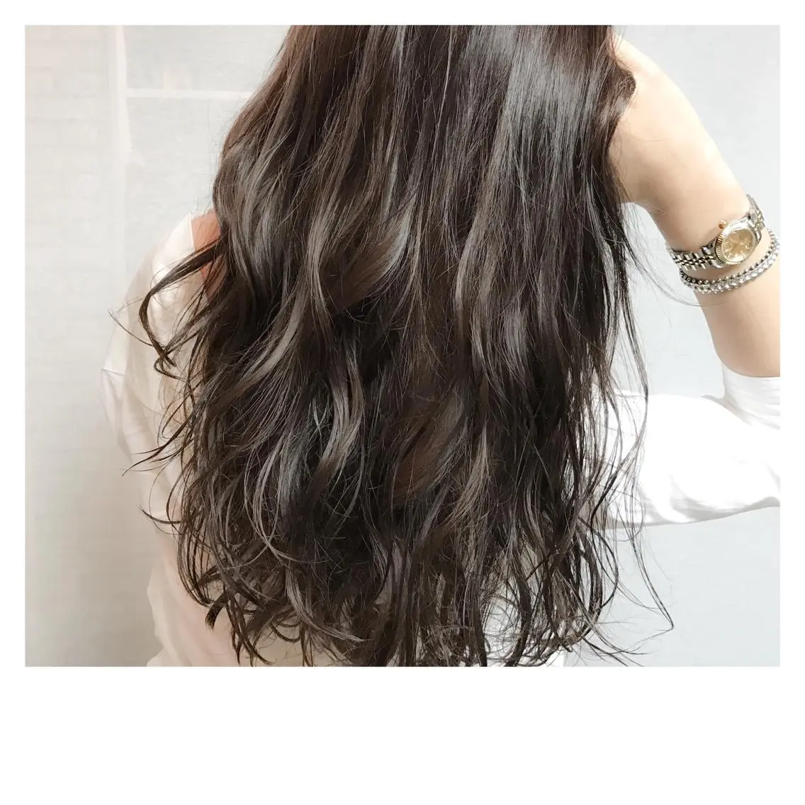 ロング カラー パーマ ヘアアレンジ ブラウンカラー チョコレートブラウン カット ヘアカラー パーマ トリートメント 髪質改善、縮毛矯正 店長浅野太郎のヘアスタイル