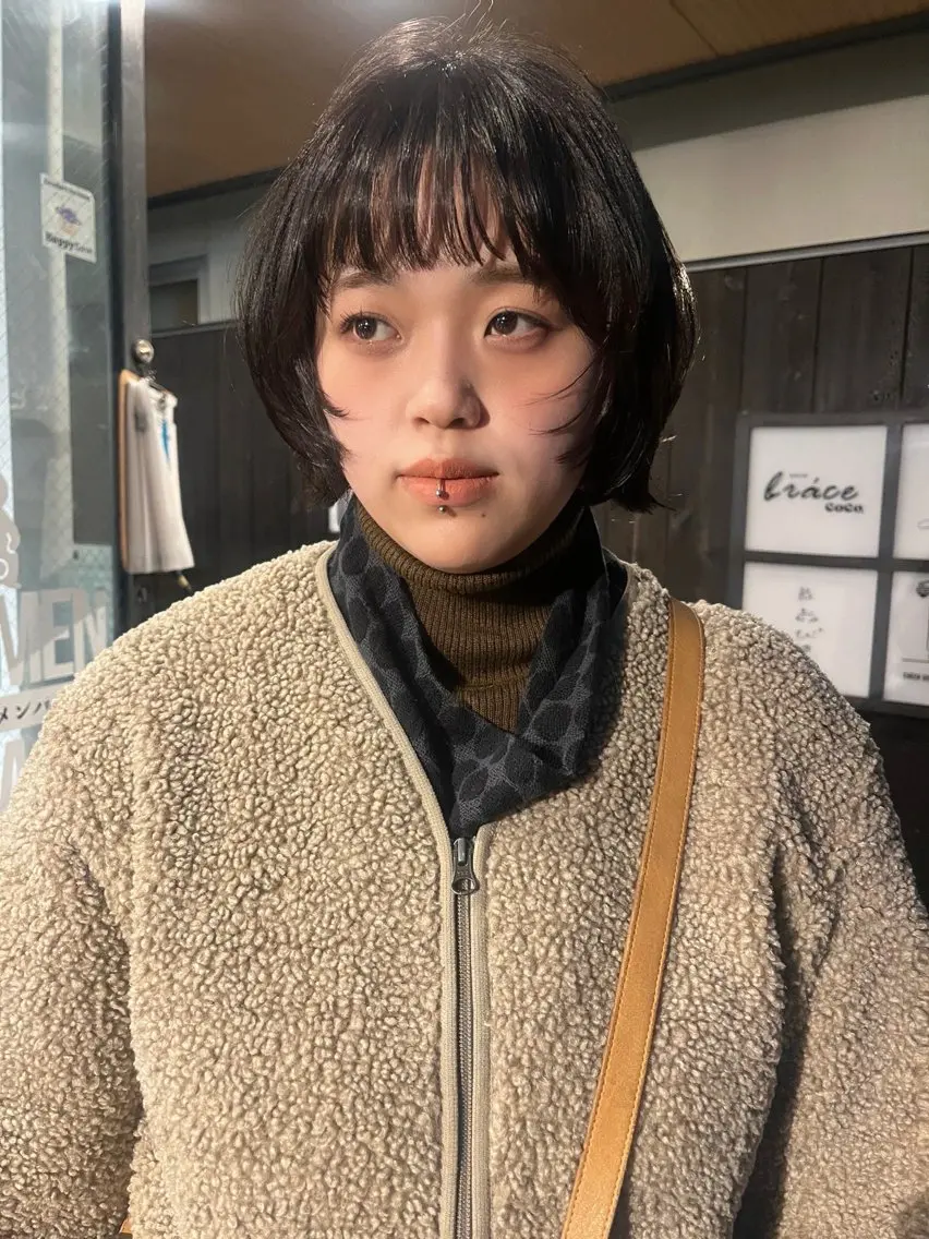 ショート ボブ 顔まわりレイヤー 伸ばしかけ レイヤーカット ショートヘア カット ヘアカラー レイヤー/暖色/ 髪質改善/永礼芳果のヘアスタイル