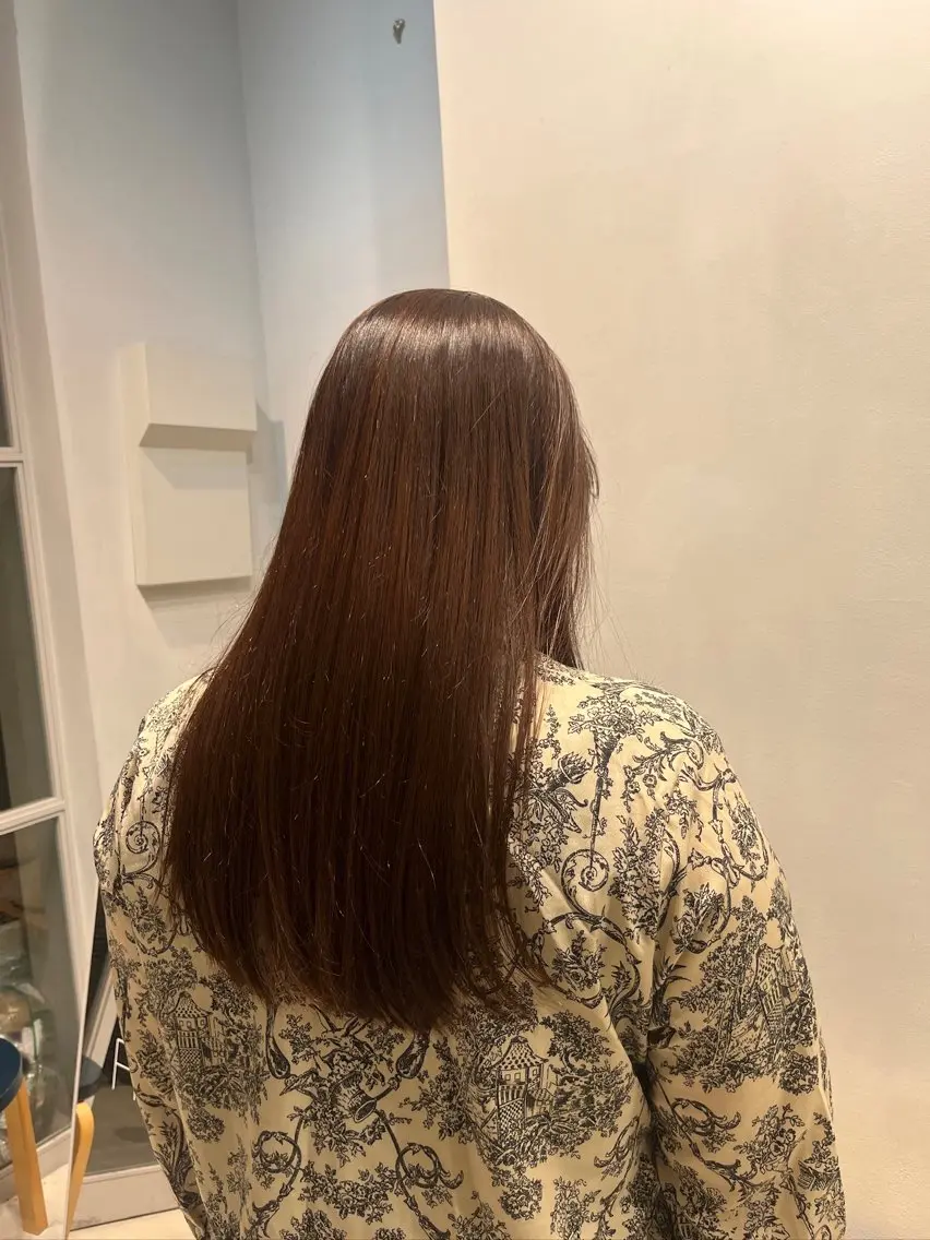 ロング カラー ブラウンカラー チョコレートブラウン 長谷川 ななこのヘアスタイル