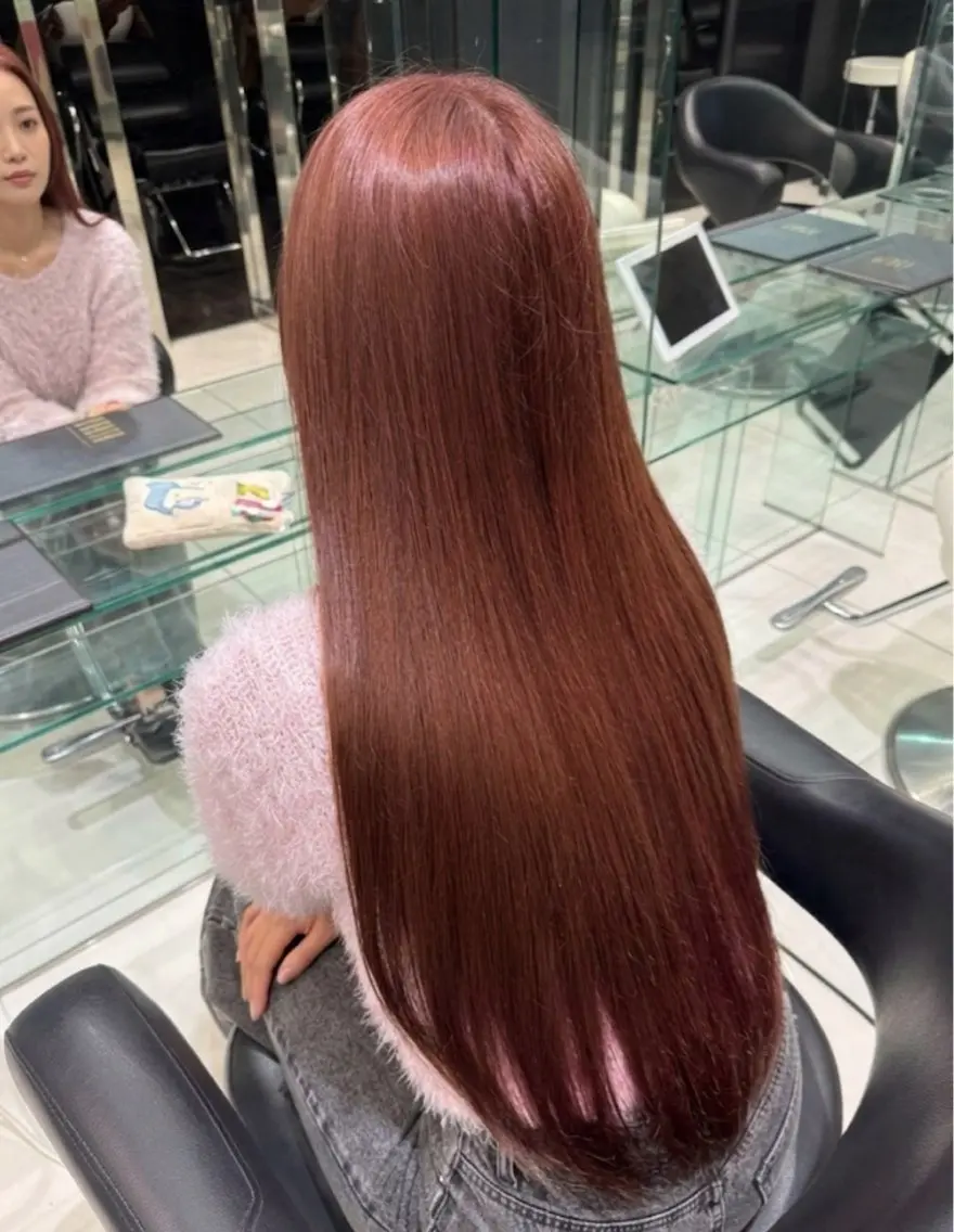 ロング カラー 青木 捺稀のヘアスタイル