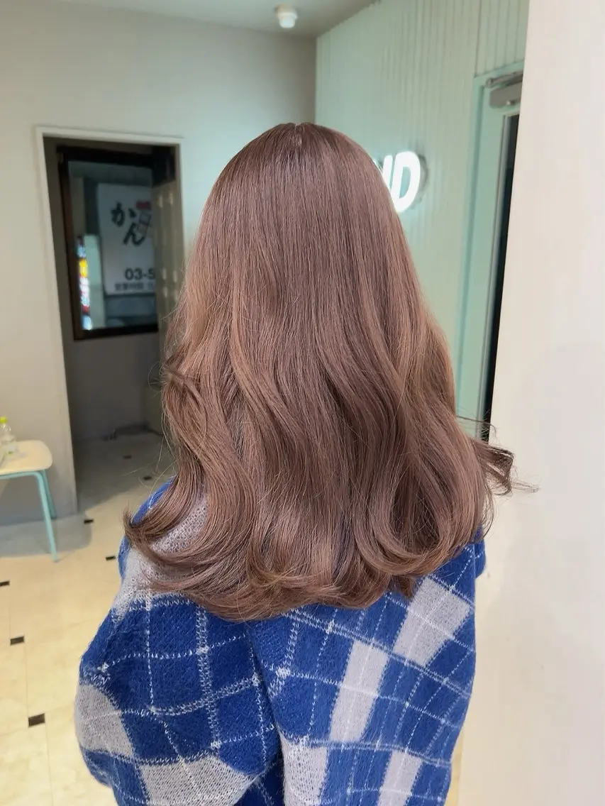 ロング カラー ヘアカラー トリートメント 🥞ベージュ系カラー 【すずきりほ】🥞のヘアスタイル