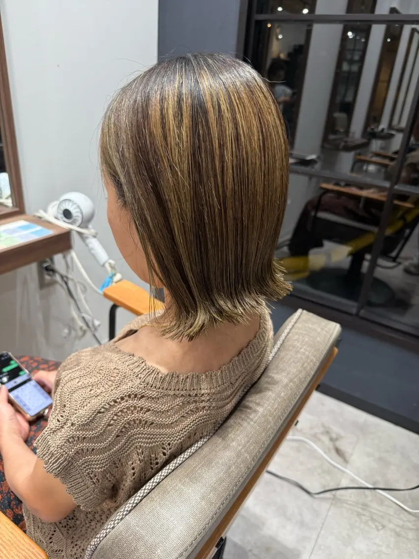 ミディアム ルナ🫐縮毛矯正 🫐髪質改善のヘアスタイル
