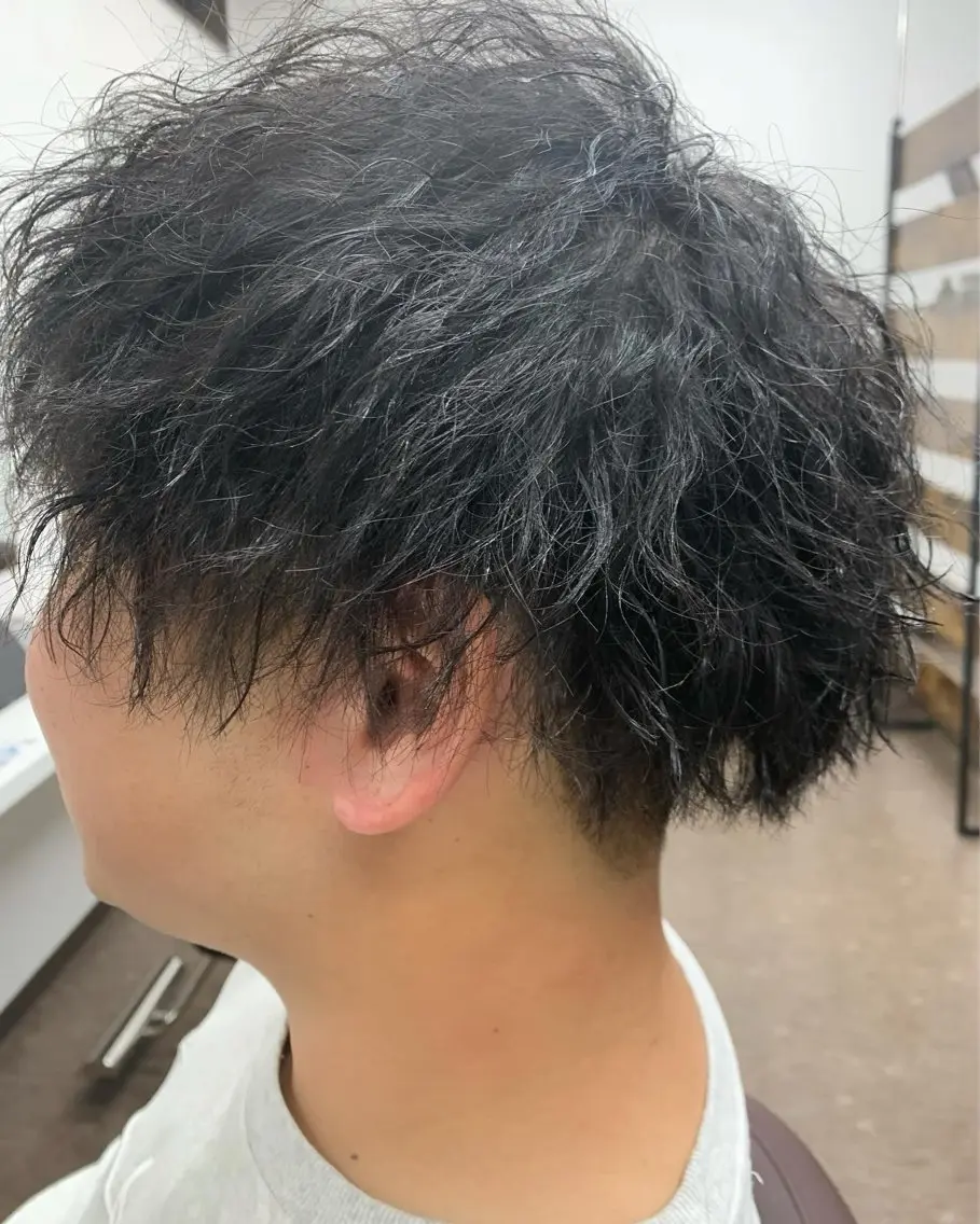 ショート パーマ メンズ カット パーマ Ebise Kazunoriのヘアスタイル