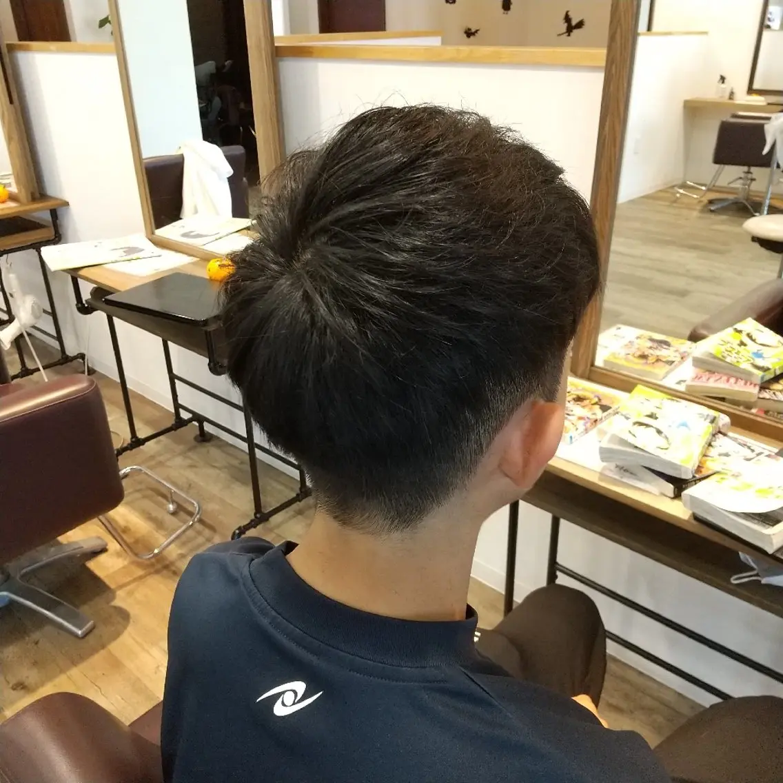 ショート メンズ 阪本 俊のヘアスタイル