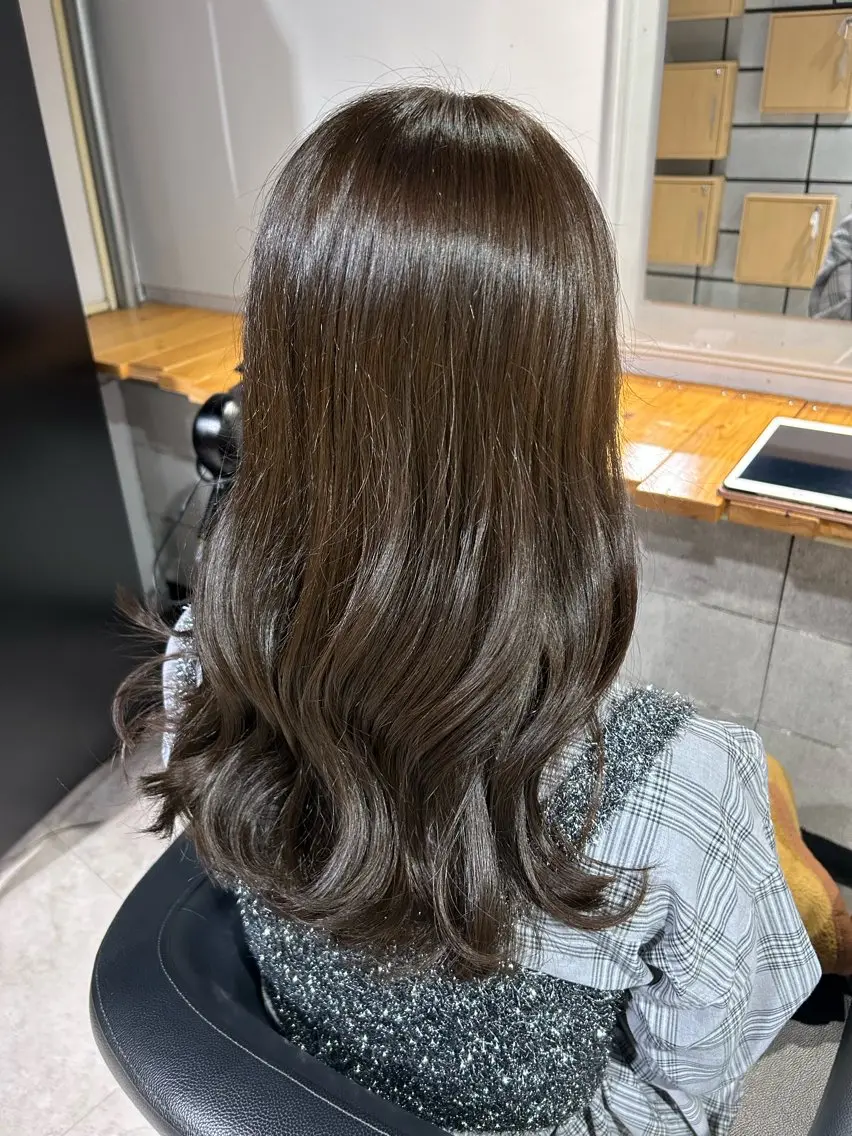 ロング ヘアカラー トリートメント ヘッドスパ レイヤーStyle 🪽菜々実のヘアスタイル