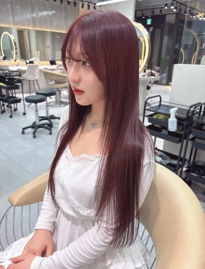 ロング カット ヘアカラー 縮毛矯正 福岡縮毛矯正✨️ ストレート 向井和輝のヘアスタイル