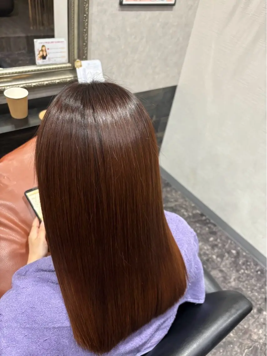 カラー N_plant 菊乃のヘアスタイル