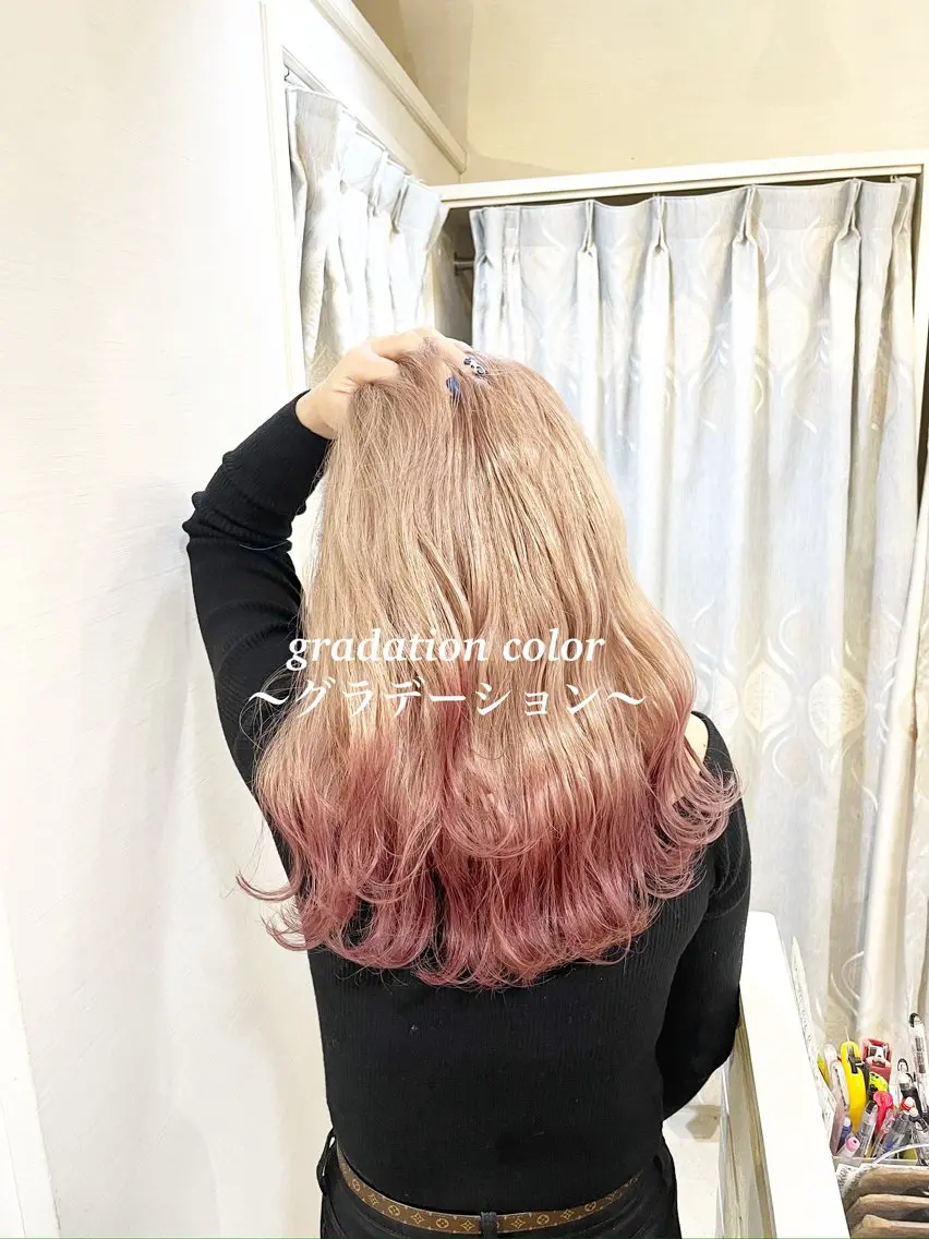 ロング カラー ベージュカラー グラデーションカラー ピンクカラー ホワイトベージュ カット ヘアカラー カラー職人 なかもと たつひろのヘアスタイル
