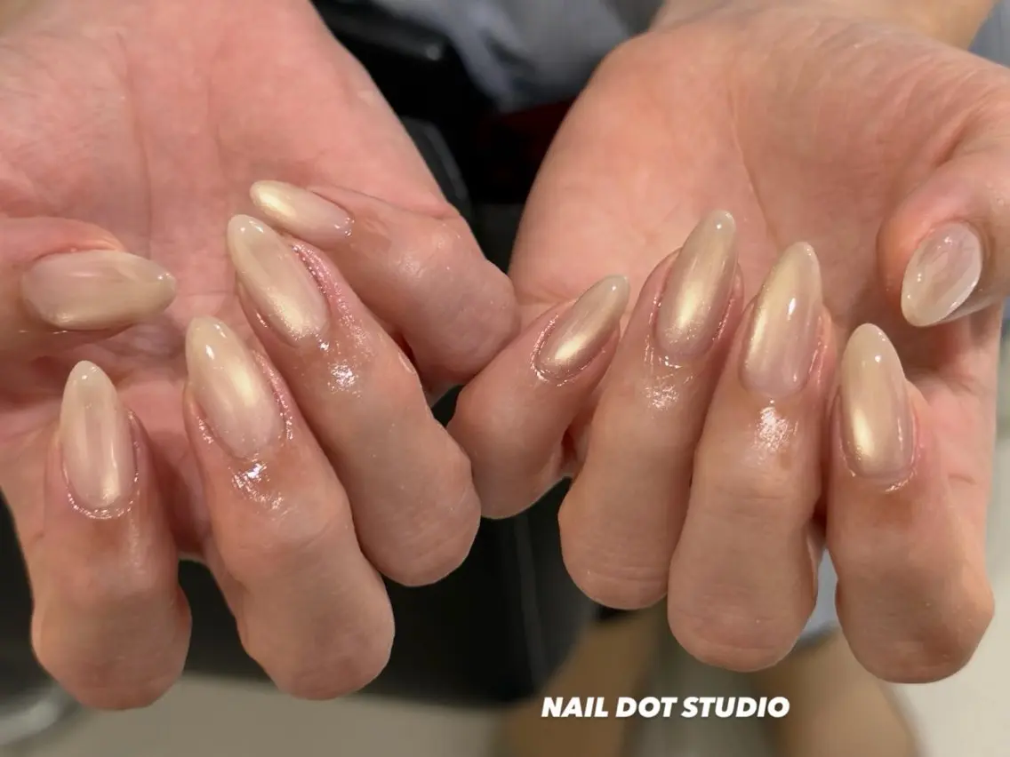 ネイル ハンドネイル NAILDOTSTU DIO SEINAのネイルデザイン