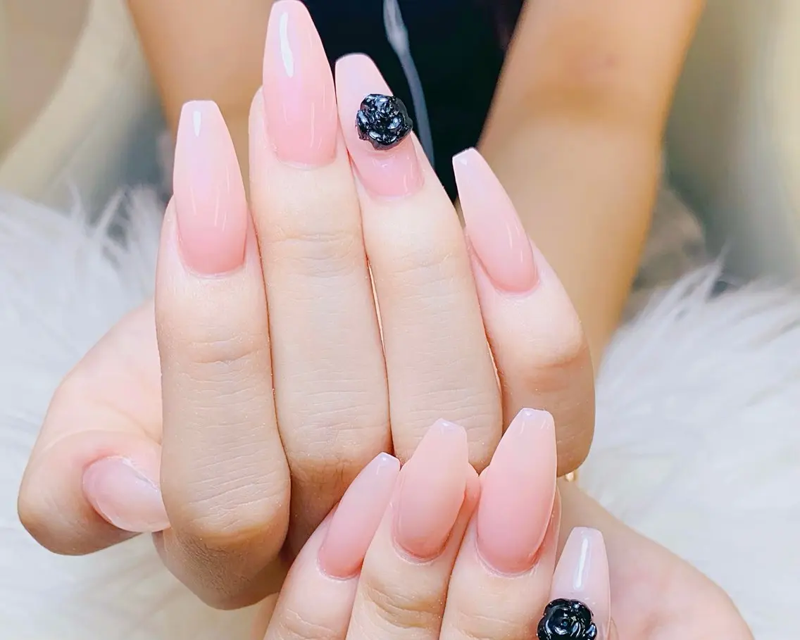 ネイル チークネイル 長さ出し フットネイル 韓国ネイル マグネットネイル ハンドネイル ハンドケア AN NAIL _HOAのネイルデザイン