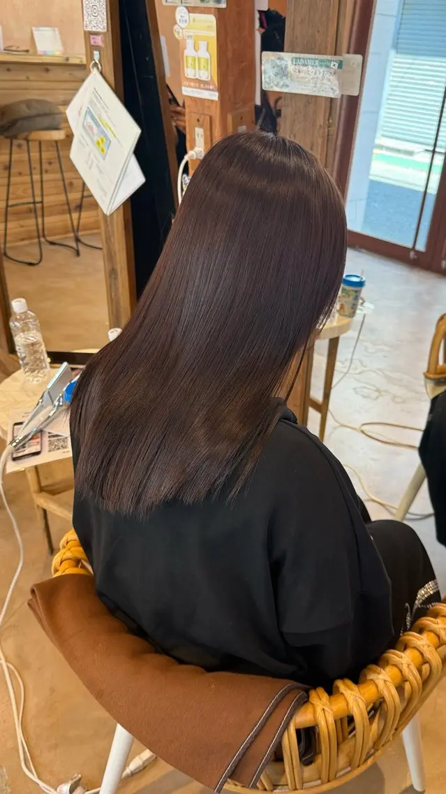 ロング カラー カット ヘアカラー トリートメント れい/デザインカラー /レイヤー/髪質改善のヘアスタイル