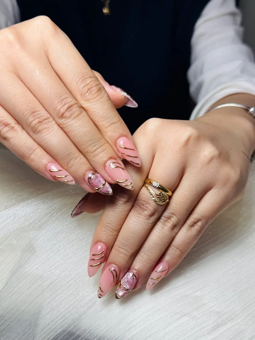 キッズ ハンドネイル Lana Nailのネイルデザイン