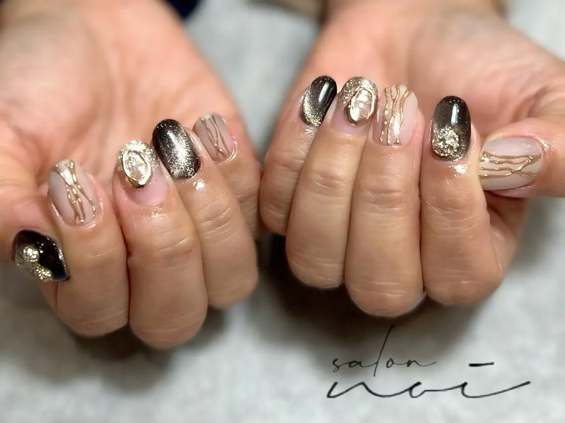 ネイル アートネイル ニュアンスネイル ハンドネイル salon noiのネイルデザイン