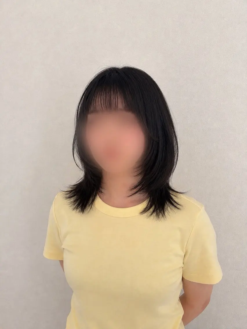 ミディアム ミディアムレイヤー 顔まわりレイヤー 顔周りカット レイヤーカット カット 渡辺 望愛のヘアスタイル