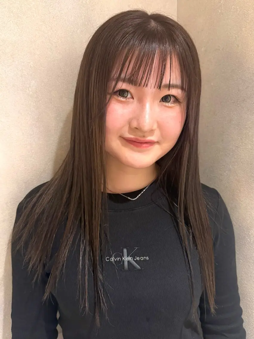 セミロング カラー ブリーチ 透明感カラー ブリーチなしカラー ヘアカラー 韓国レイヤー 🎀ダブルカラーのヘアスタイル