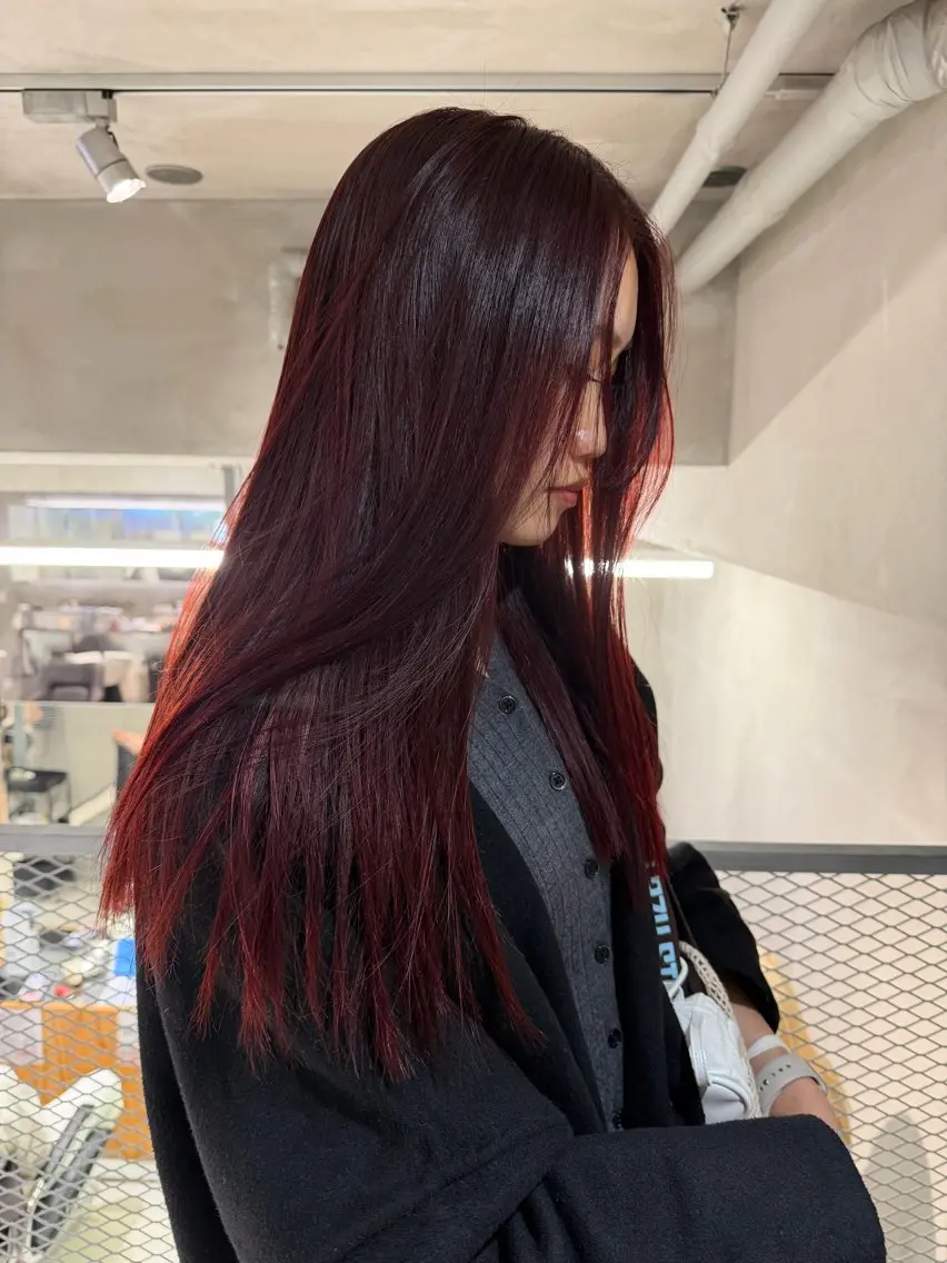 ロング カラー レッドカラー カット ヘアカラー トリートメント 🎀暖色カラー🎀 おかだみほのヘアスタイル