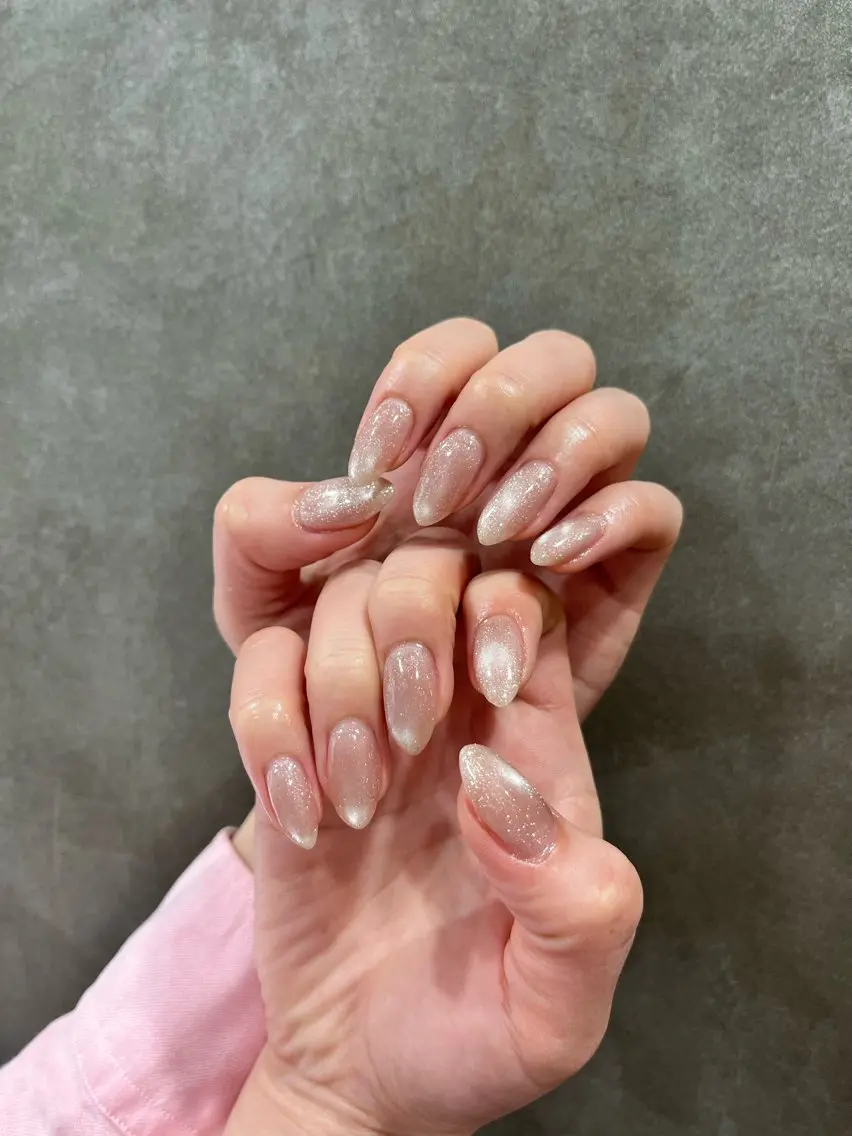 ネイル フラッシュネイル 春ネイル ハンドネイル WELINA CHIHIROのネイルデザイン