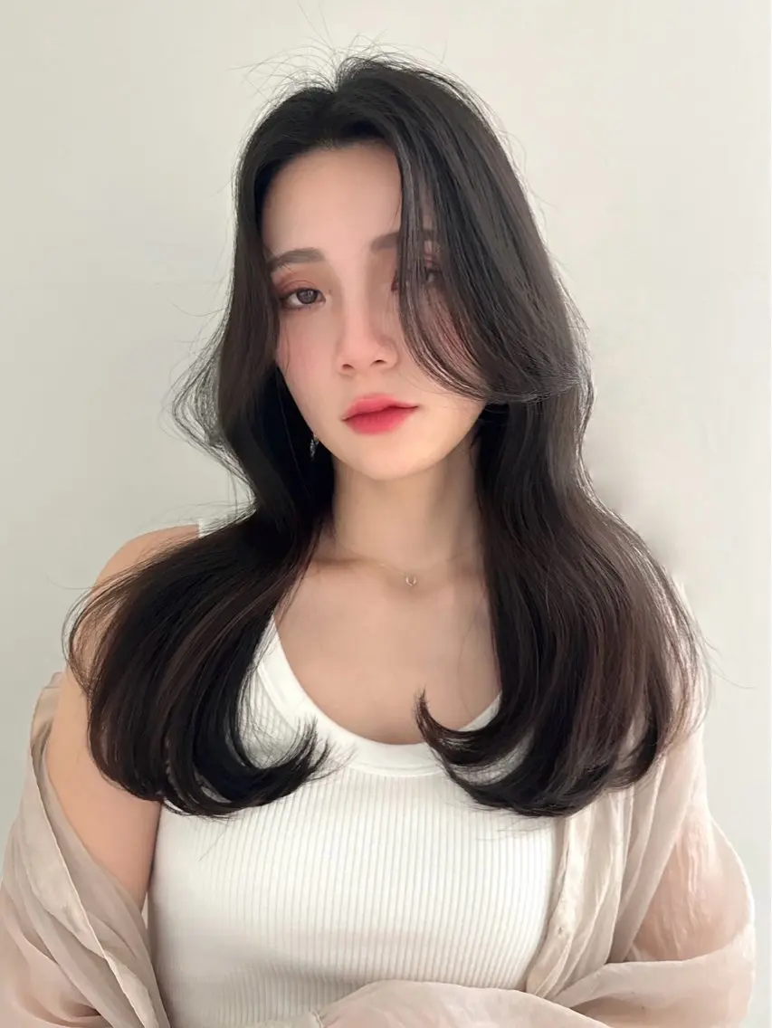 ロング 🚨メンズ曲がる 縮毛矯正りおん🚨のヘアスタイル