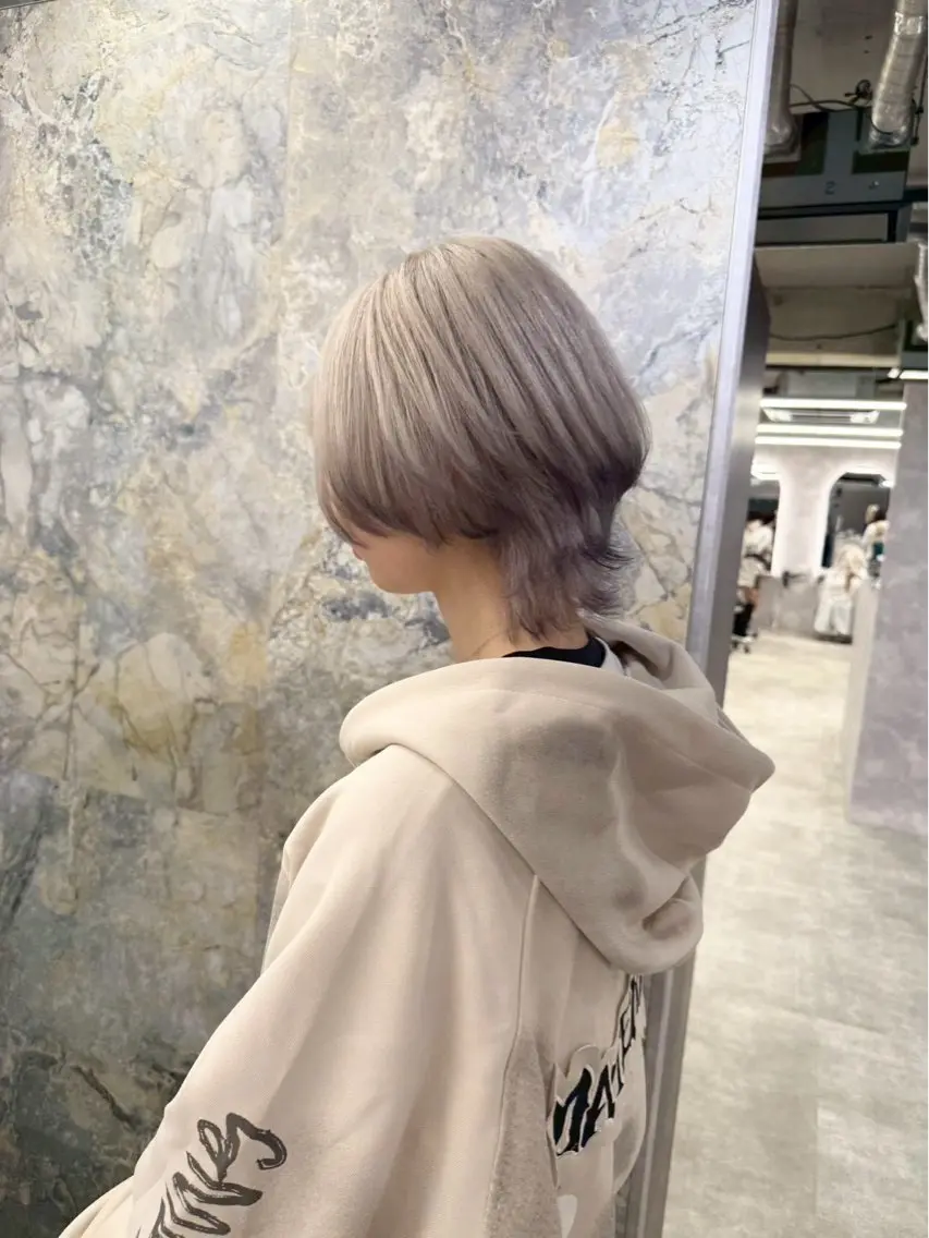 カラー 齊藤 千隼のヘアスタイル