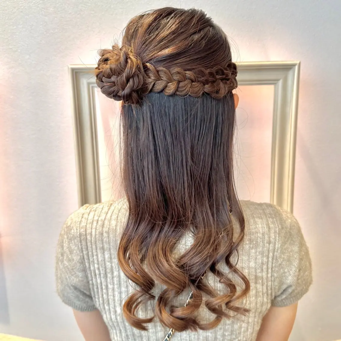 ロング ヘアアレンジ ヘアセット ヘアメ🎀ハイトーン 🩵エクステ🪄しほのヘアスタイル
