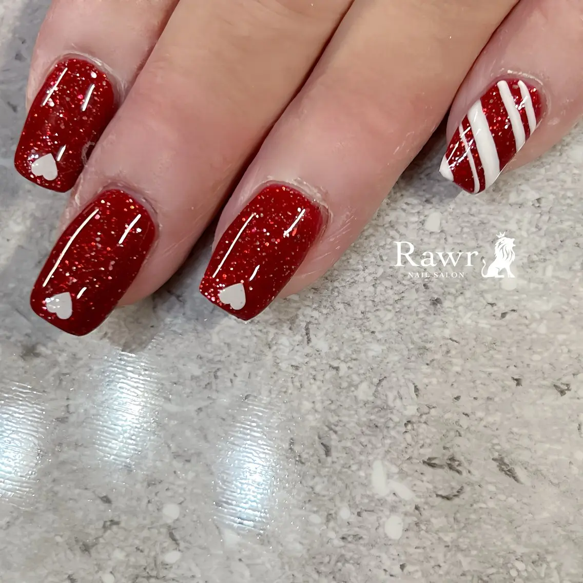 ネイル 冬ネイル クリスマス ハンドネイル Rawr / saoriのネイルデザイン