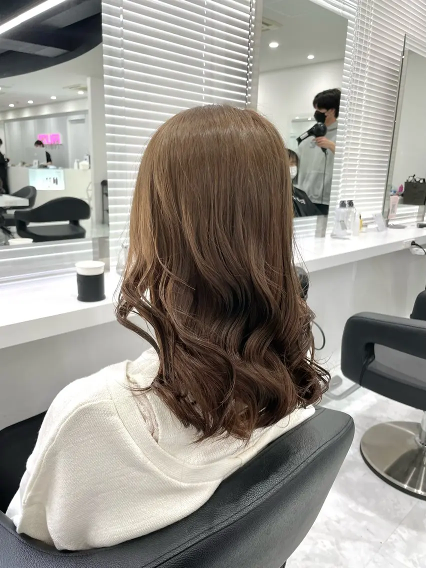 セミロング 💍大人デザイン /ハイトーン♡リクトのヘアスタイル