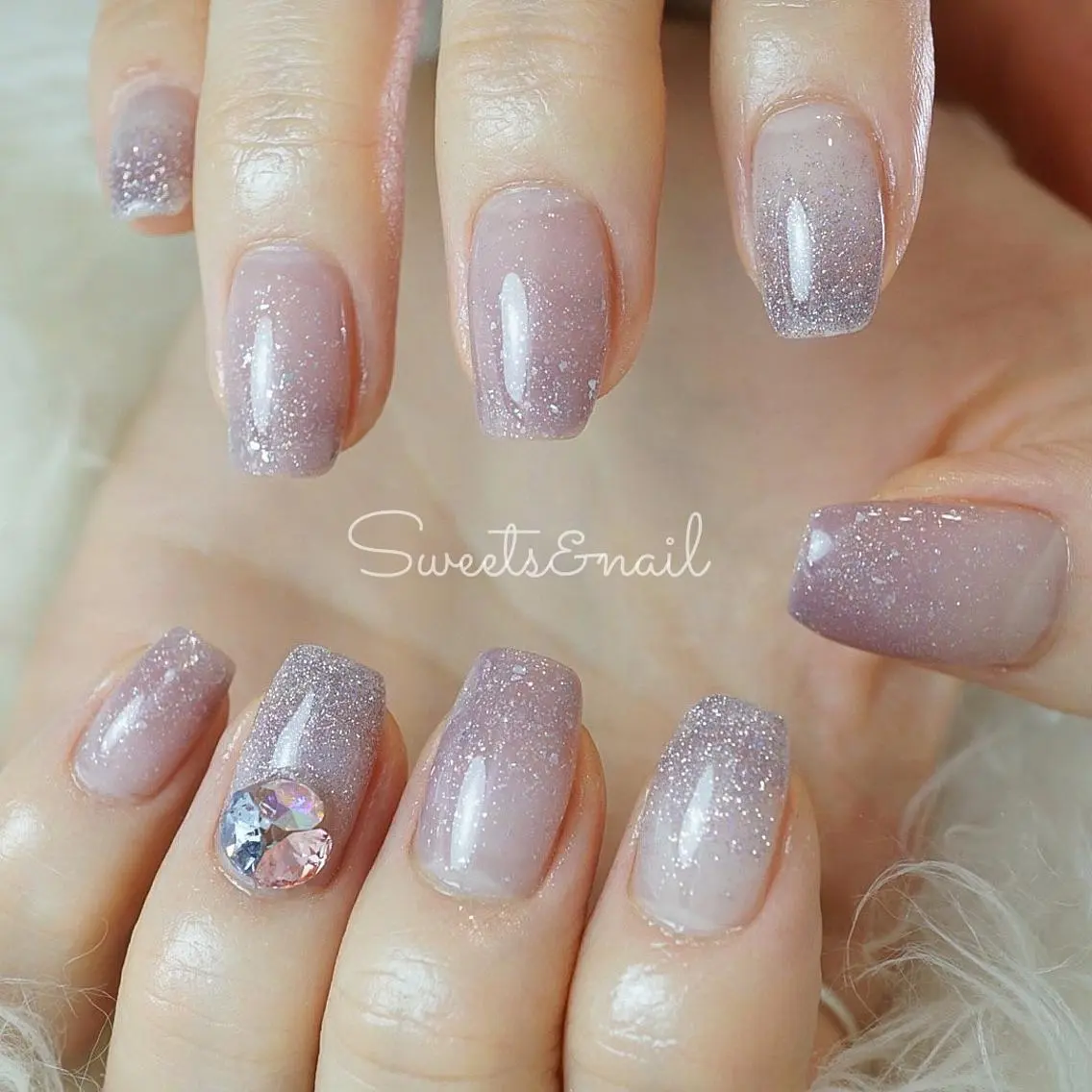 ネイル フラッシュネイル グラデーション キラキラネイル ラメ(グリッター) ラメグラデーション Sweets＆ nail みなこのネイルデザイン