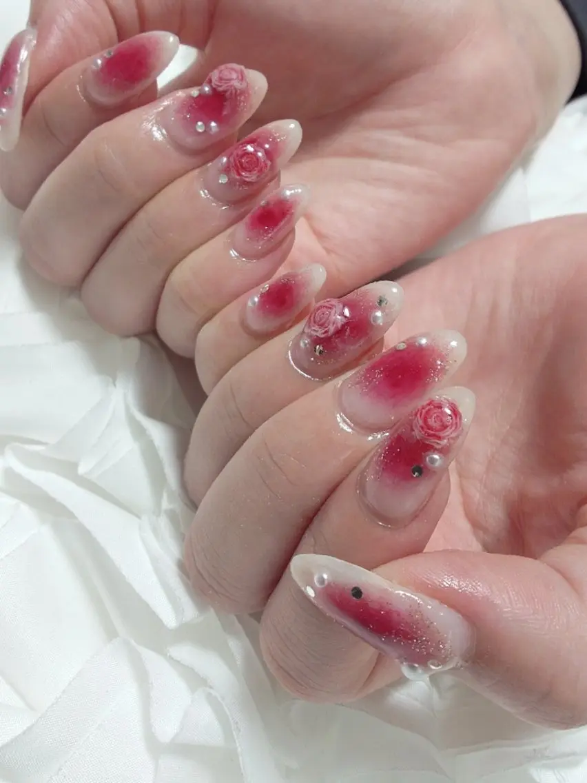 ネイル チークネイル ハンドネイル NailSalon Kotillのネイルデザイン