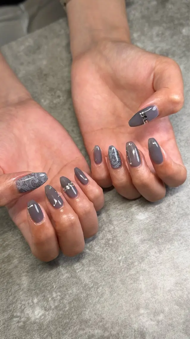 ネイル shino🌟 痛ネイルのネイルデザイン