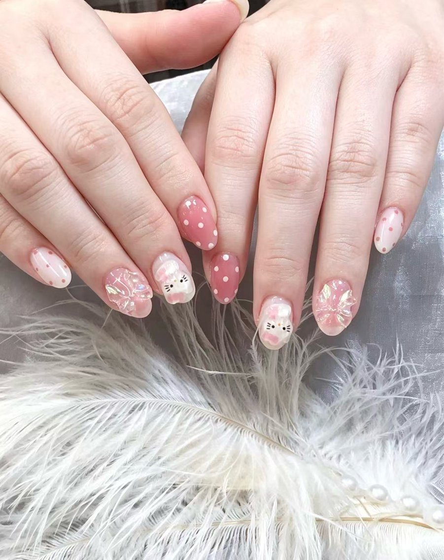 ネイル ハンドネイル グロー ネイルのネイルデザイン