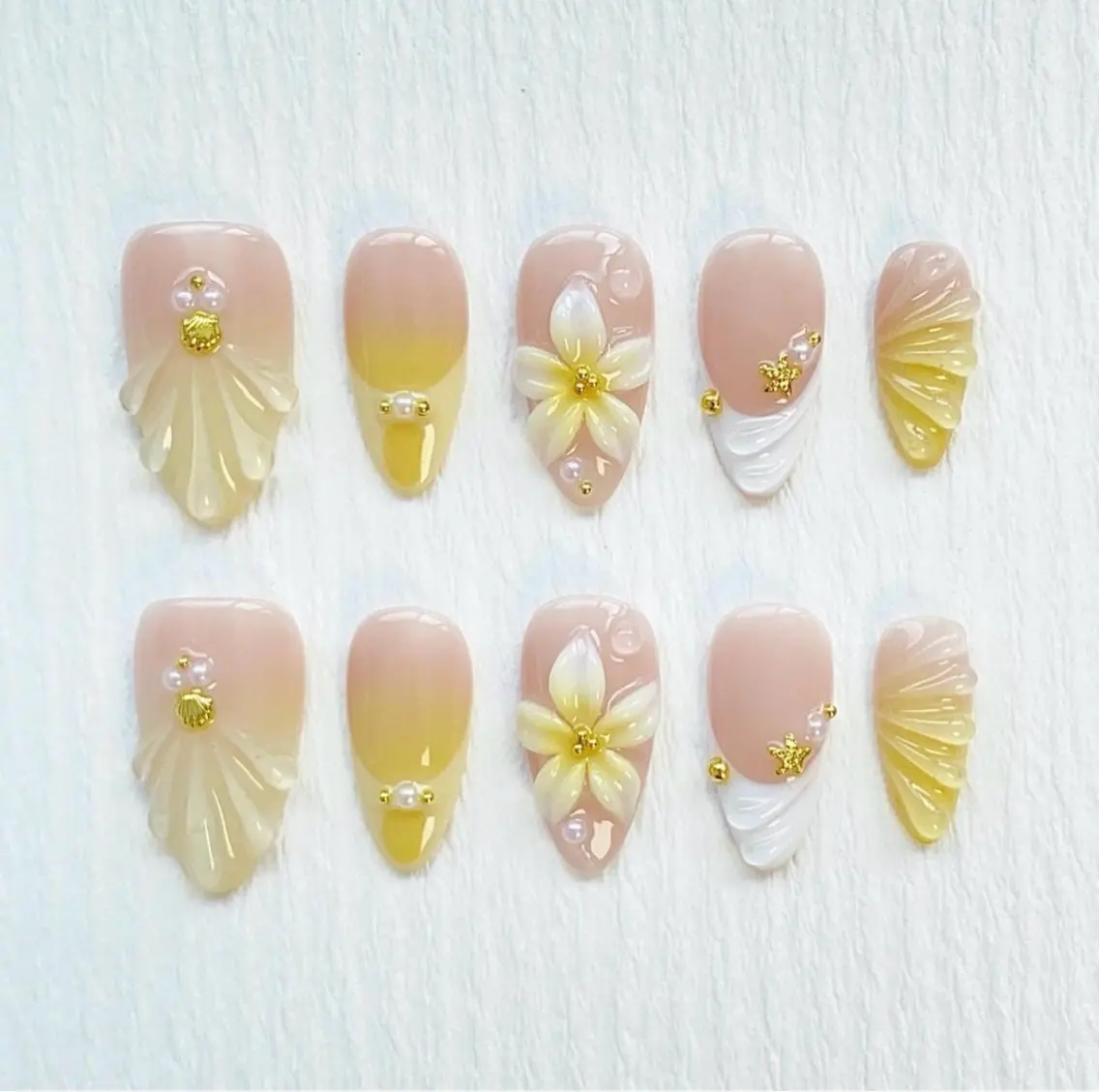 ネイル アートネイル 韓国ネイル 持ち込み ワンホンネイル ハンドネイル Lenie Nail Salonのネイルデザイン
