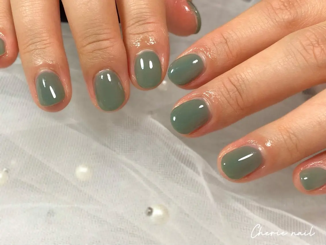 ネイル ジェルネイル オフィスネイル ワンカラーネイル シンプルネイル ハンドネイル Cherienail yunaのネイルデザイン