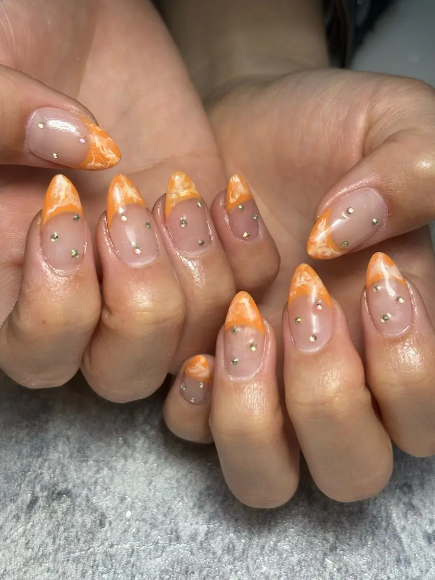 ネイル ハンドネイル フットネイル ✴︎ Delightのネイルデザイン
