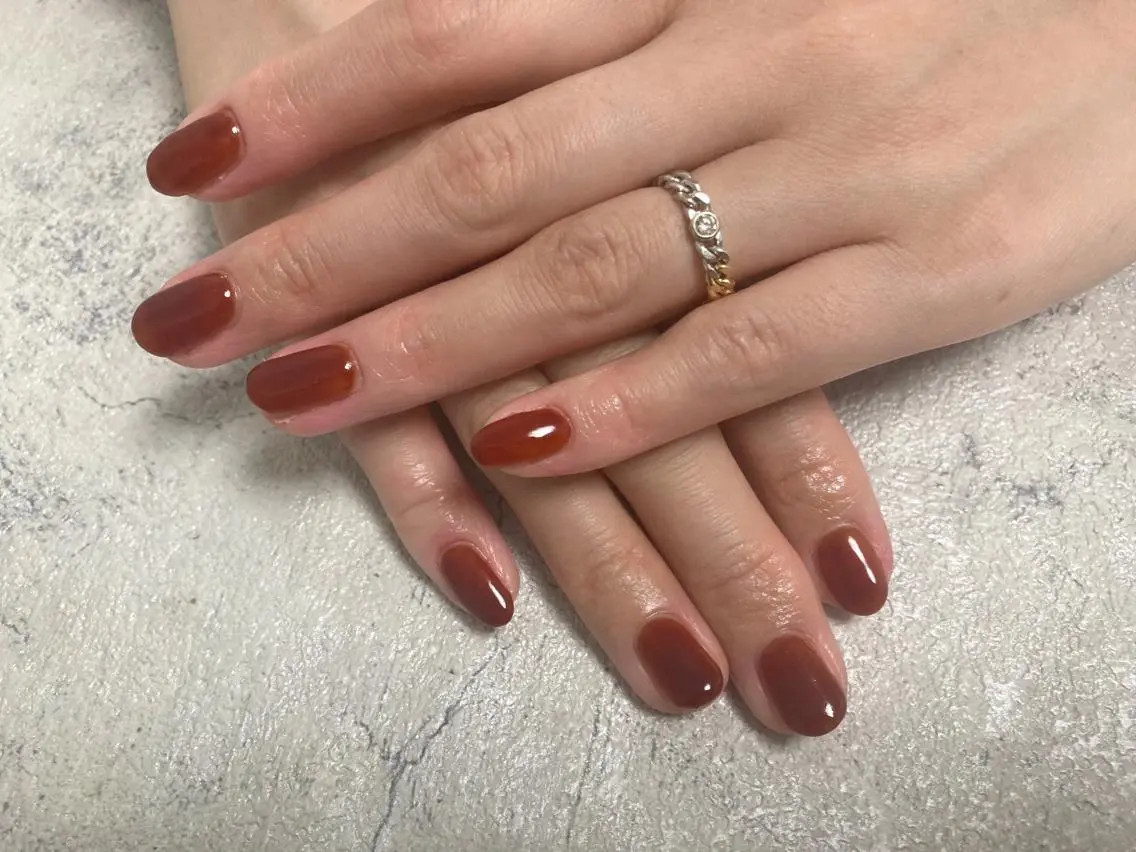 ネイル ブラウン フットネイル ジェルネイル 韓国ネイル マグネットネイル ハンドネイル mogunail &blowのネイルデザイン