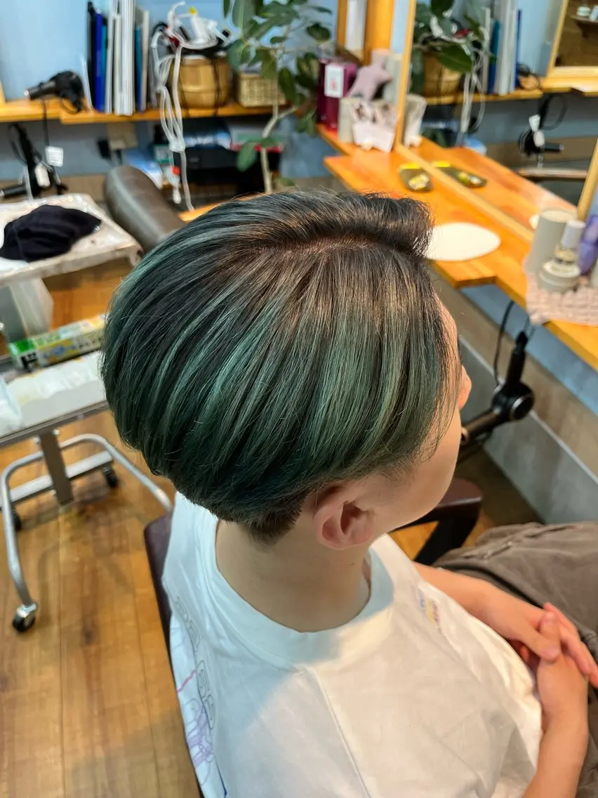 ミディアム カラー ダブルカラー インナーカラー 髪質改善 🫧ハイトーン/ ブリーチ🫧白石航汰のヘアスタイル