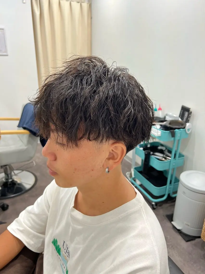 パーマ メンズ 波巻きパーマ 成田の個室の美容室 大野寿也のヘアスタイル