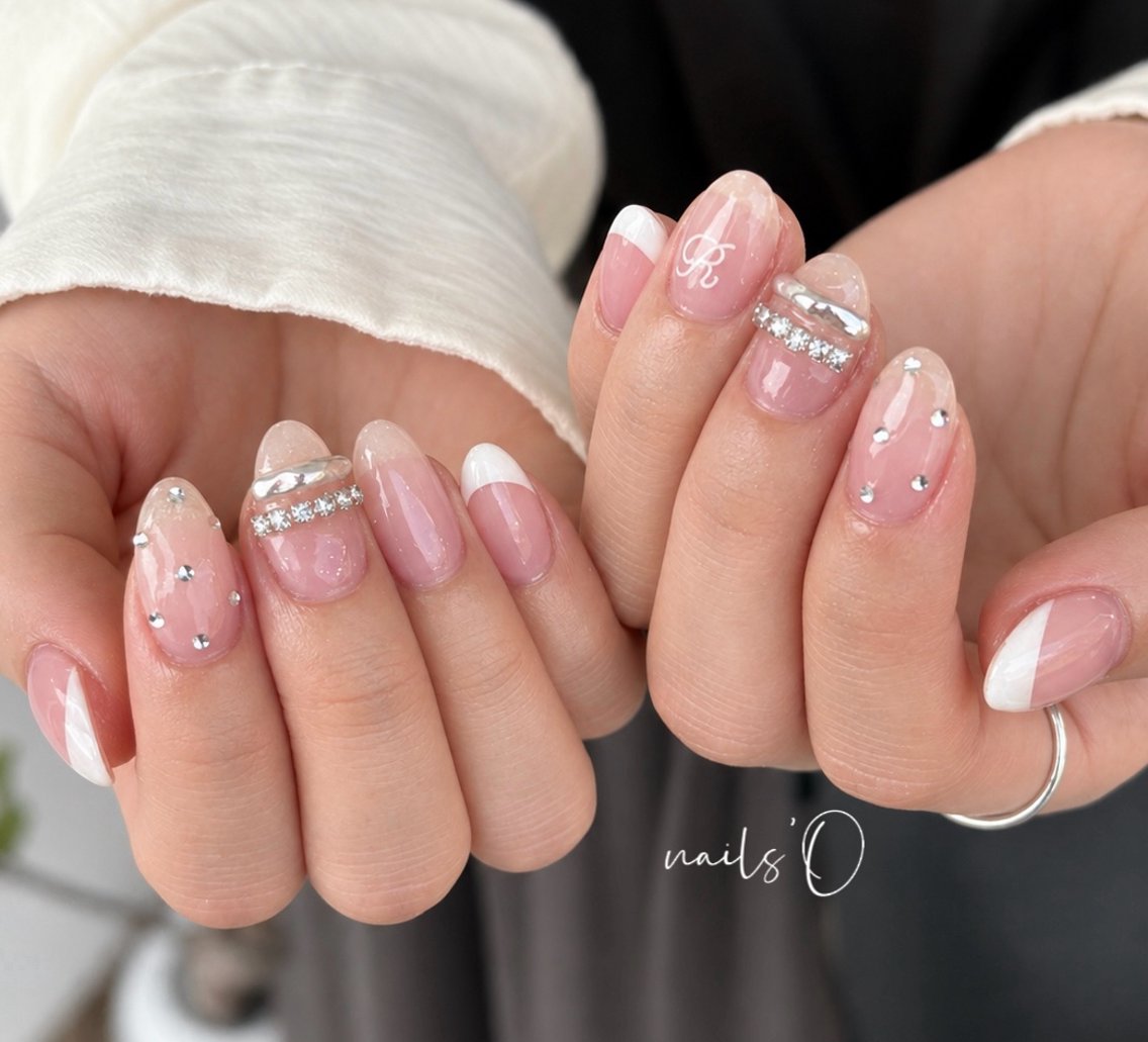 ネイル 大人可愛いネイル🎗 Hinaのネイルデザイン