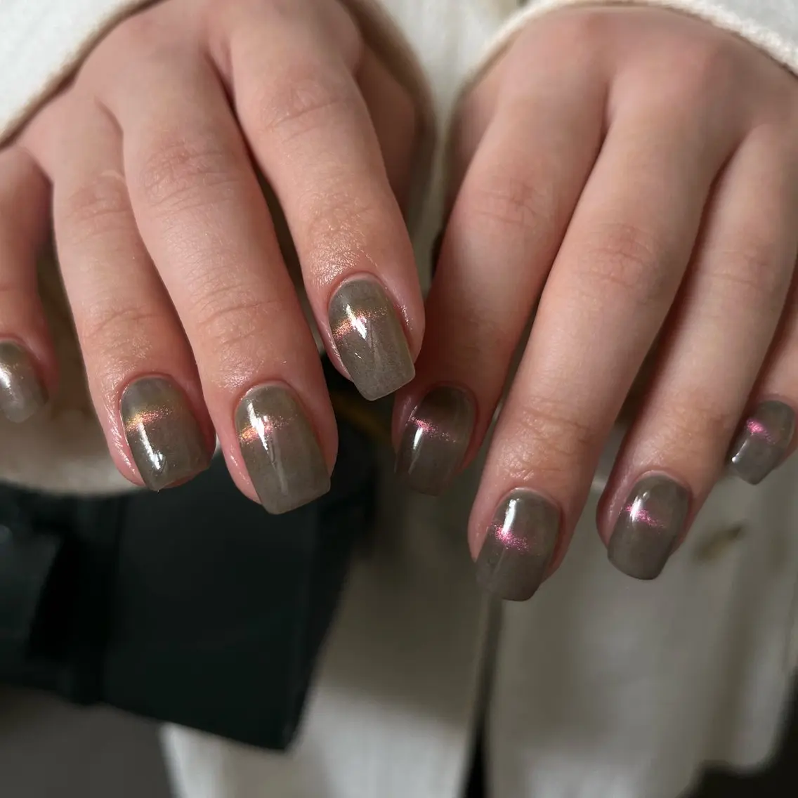 ネイル グリーン マグネットネイル オレンジ ピンク ハンドネイル vegh. nail／阿波座のネイルデザイン