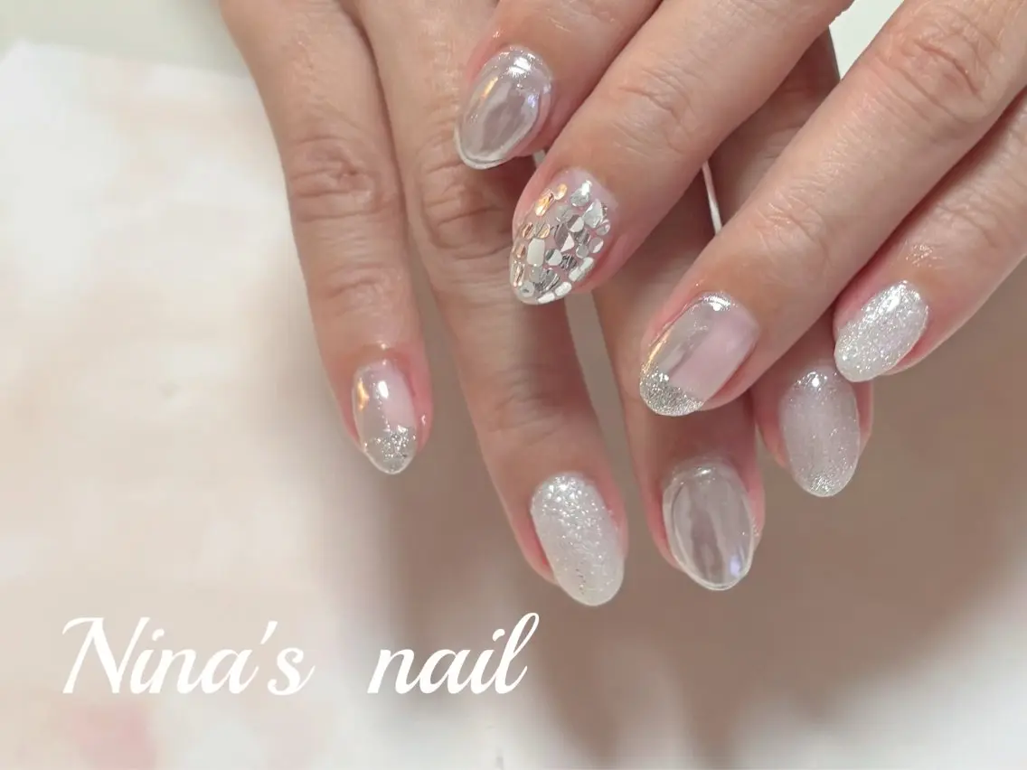 ネイル シルバー ハンドネイル Nina's nailのネイルデザイン