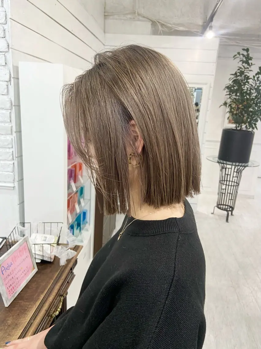 ミディアム カラー バレイヤージュ ミストバング ベージュカラー ブリーチ 抜きっぱなしブロンド 札幌ブリーチカラー/ ダブルカラー/ドイのヘアスタイル