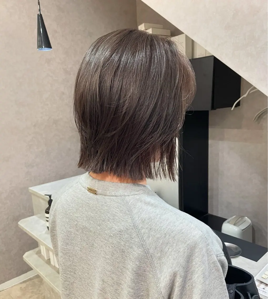 ショート カラー パーマ カット パーマ 縮毛矯正 トリートメント 縮毛矯正ボブ/ 髪質改善/カットのヘアスタイル