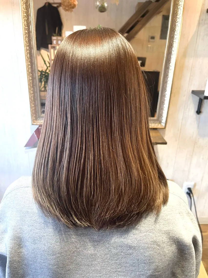 ミディアム アッシュ アッシュブラウン カット ヘアカラー トリートメント . Lｉｅのヘアスタイル