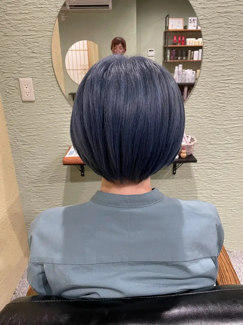 ショート カラー ショートボブ 丸みショート 透明感カラー ネイビーカラー ボブ 紬〜tumugi〜 /中村区⭐️水野のヘアスタイル