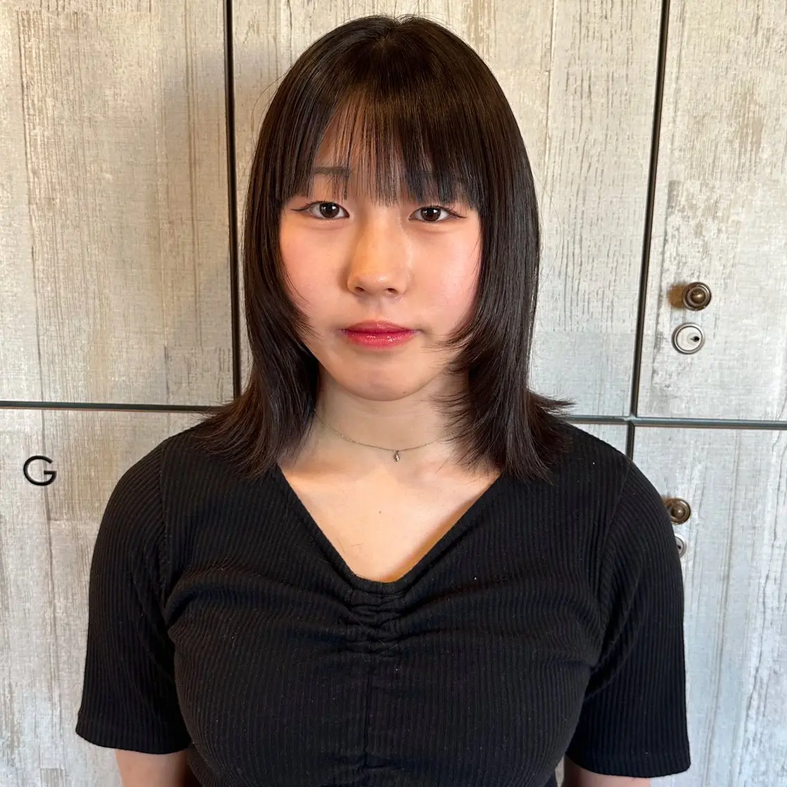 ミディアム パーマ 顔まわりレイヤー 顔周りカット レイヤーカット 縮毛矯正 柔らかいbeige ￤韓国￤🩰マユ🩰のヘアスタイル