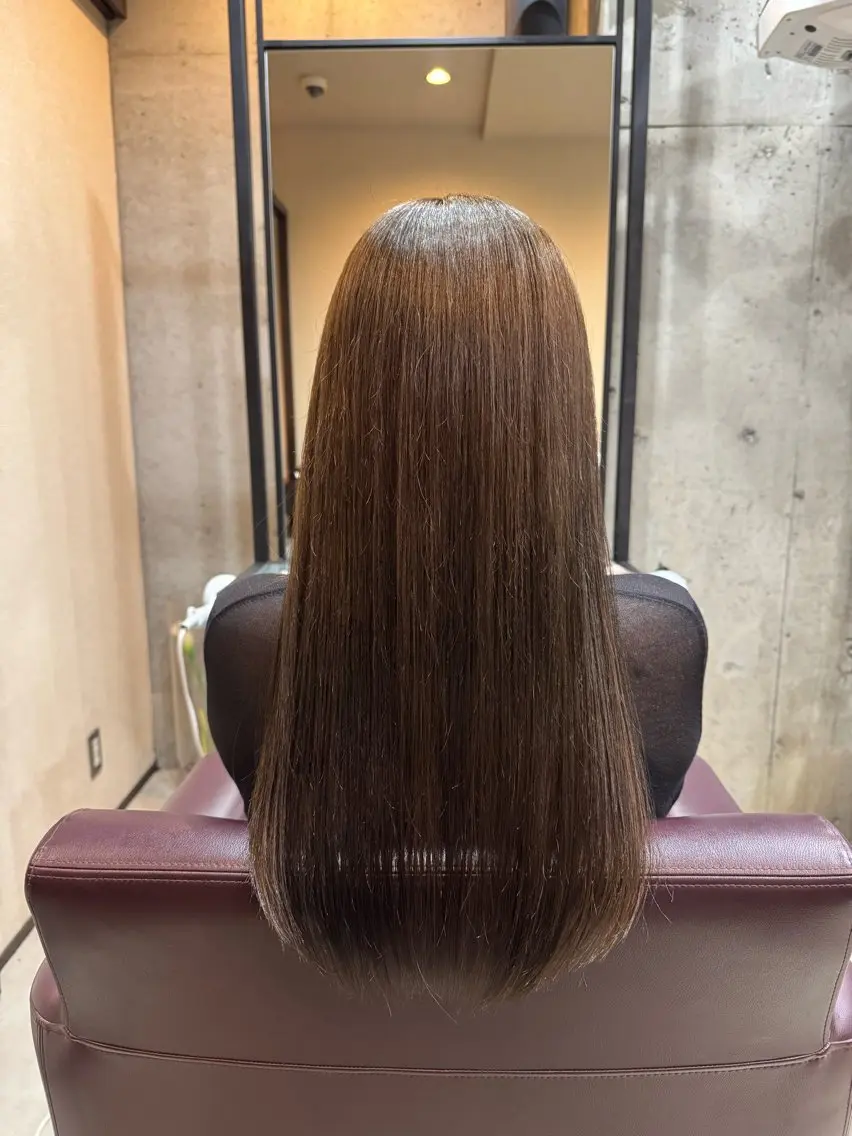 ロング カラー 東 公桂のヘアスタイル