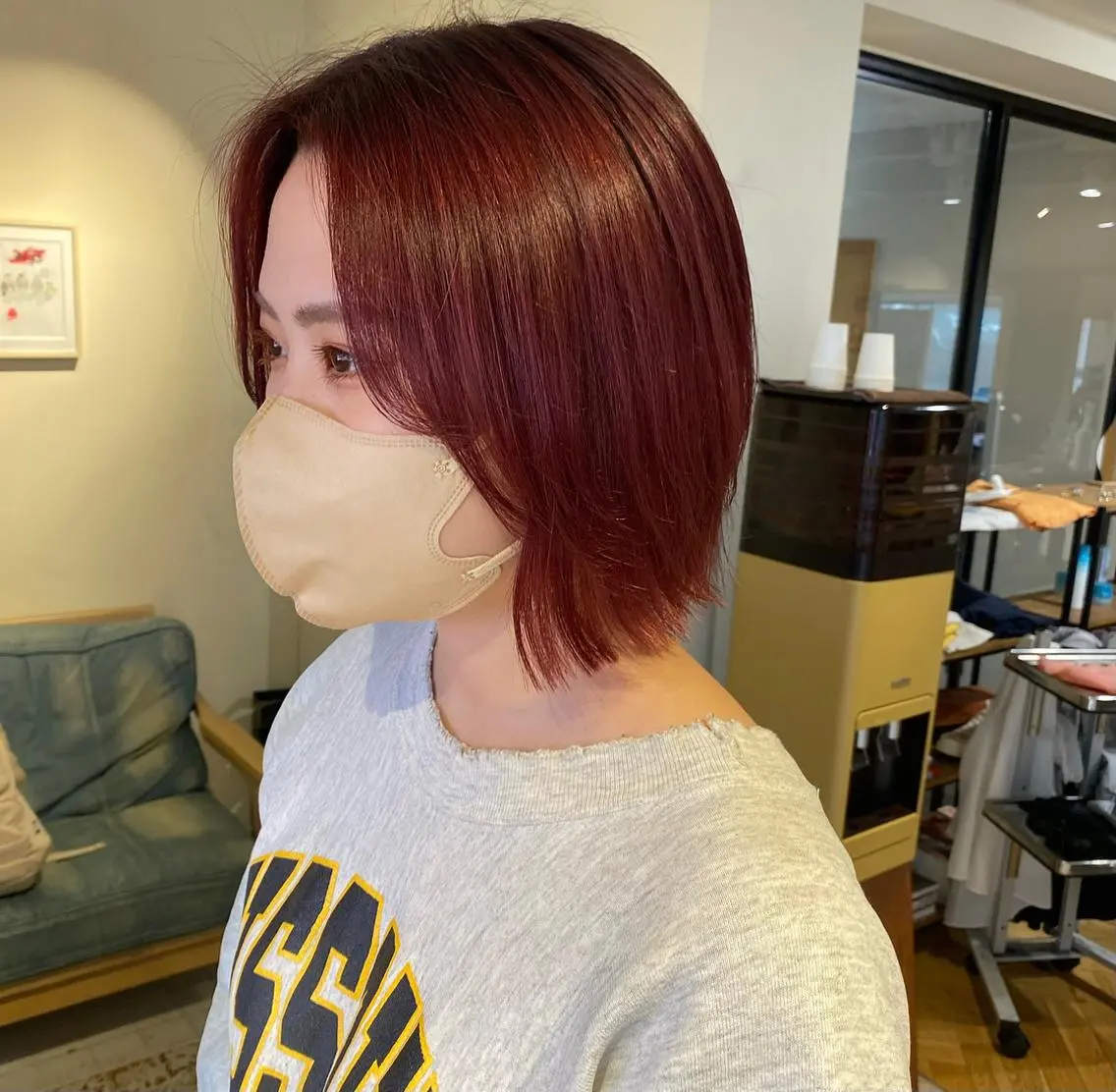 ミディアム カラー io濱川 遥のヘアスタイル