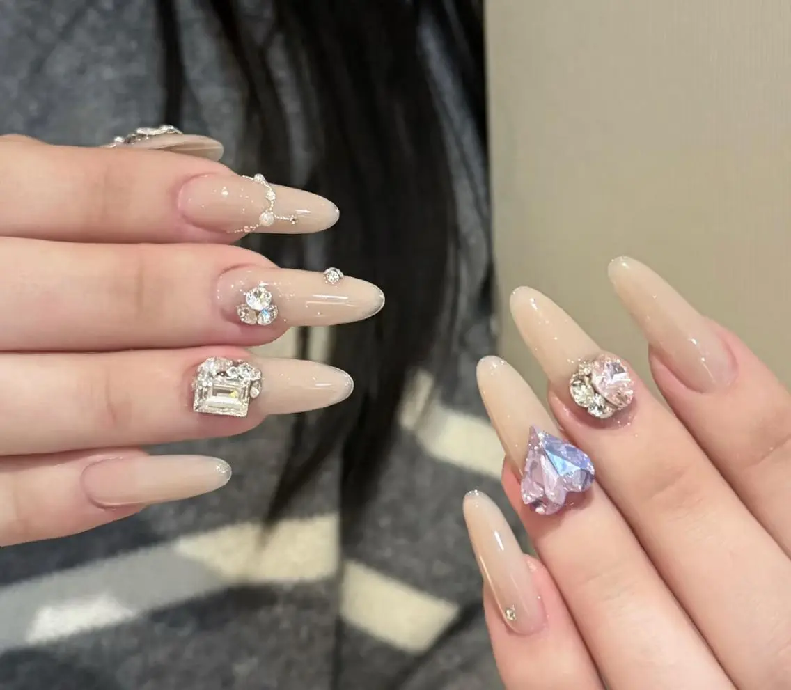 ネイル ハンドネイル ハンドケア 🍑 momo_nailのネイルデザイン